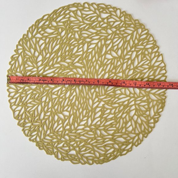 NEW Ten Golden Circular Lacy Placemats - Picture 7 of 8